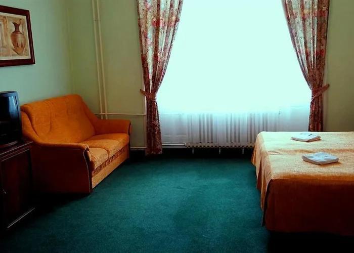 Hotel Ester 카를로비바리 외부 사진