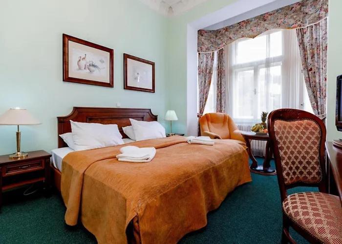Hotel Ester 카를로비바리 외부 사진