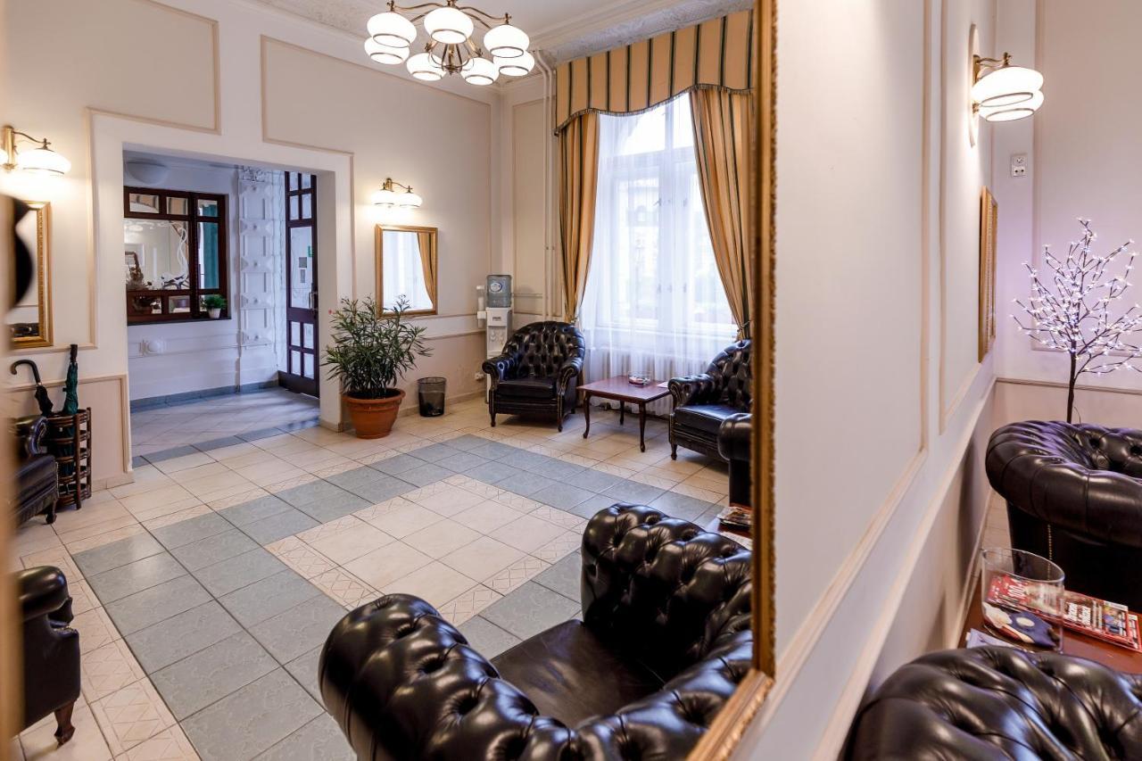 Hotel Ester 카를로비바리 외부 사진
