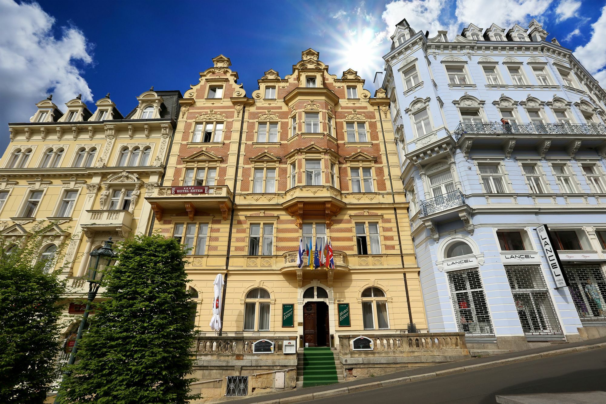 Hotel Ester 카를로비바리 외부 사진